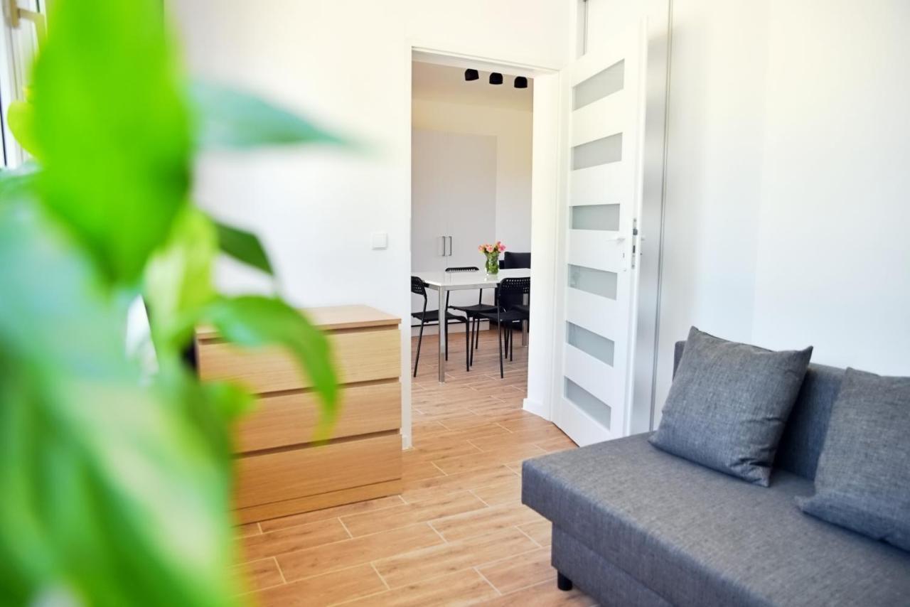 Apartamenty Lotnisko Leszno Leszno  Exterior foto