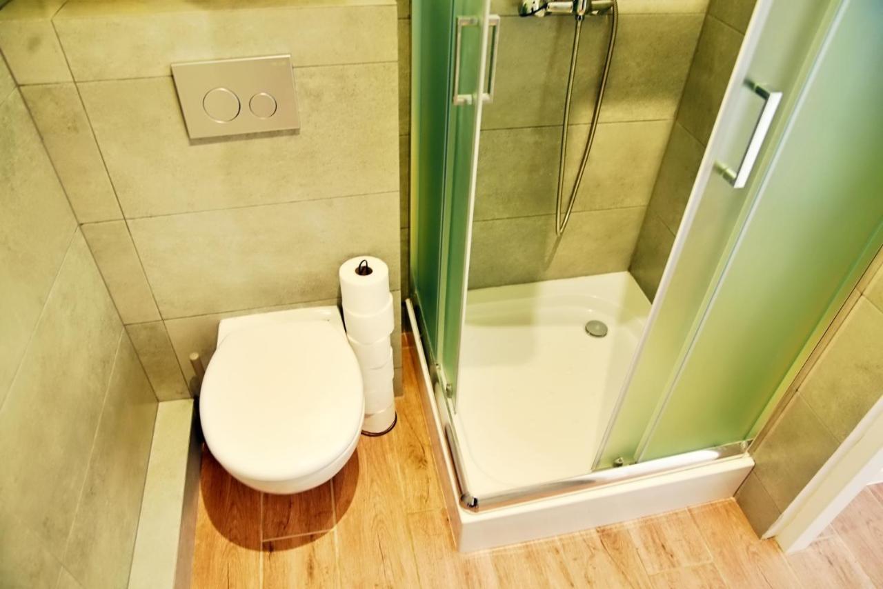 Apartamenty Lotnisko Leszno Leszno  Exterior foto