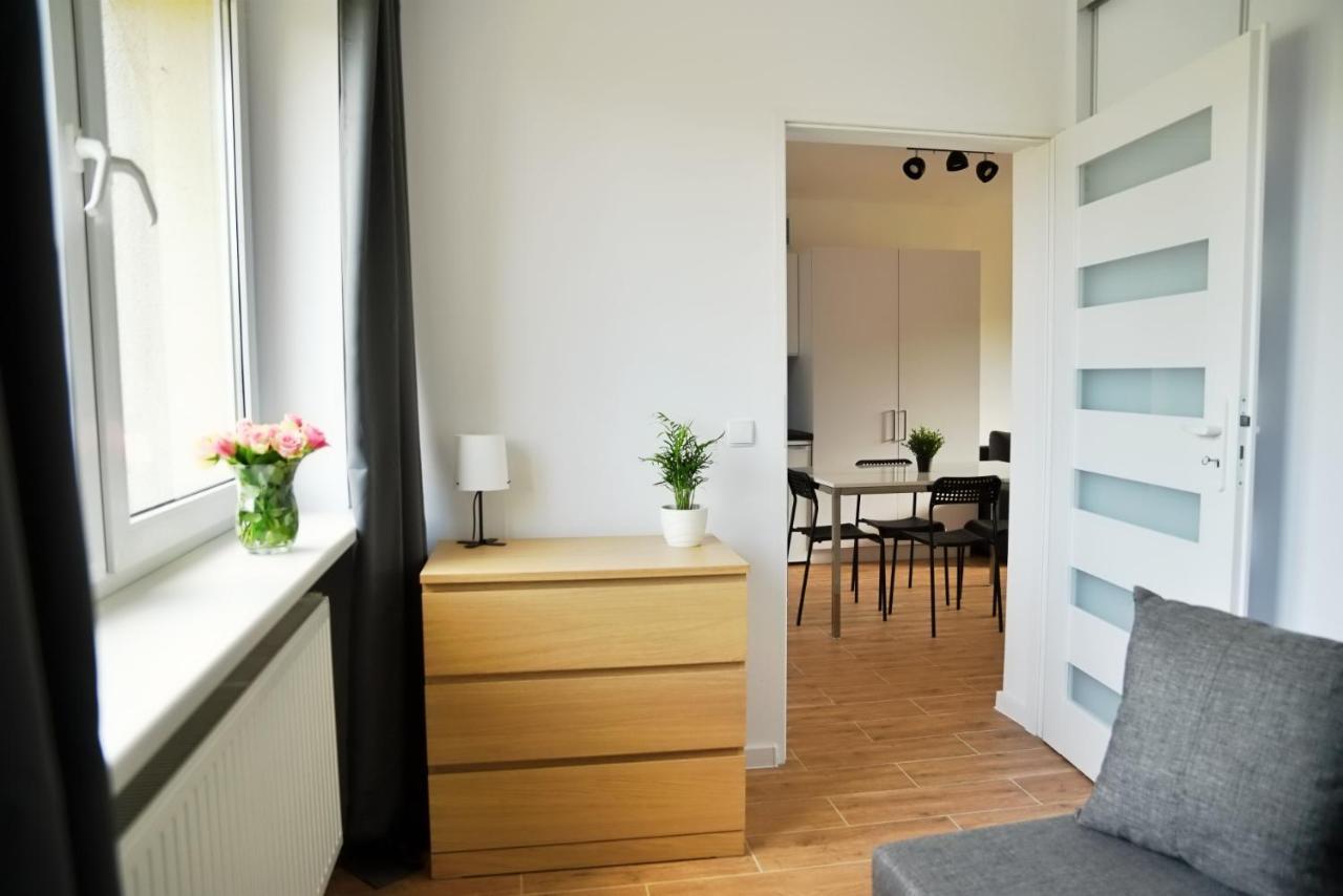 Apartamenty Lotnisko Leszno Leszno  Exterior foto